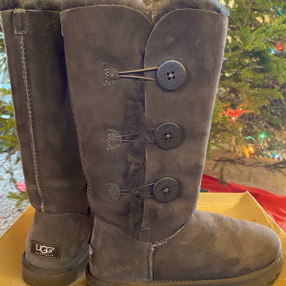 Ugg Tall Bailey Button Triplet - image 1